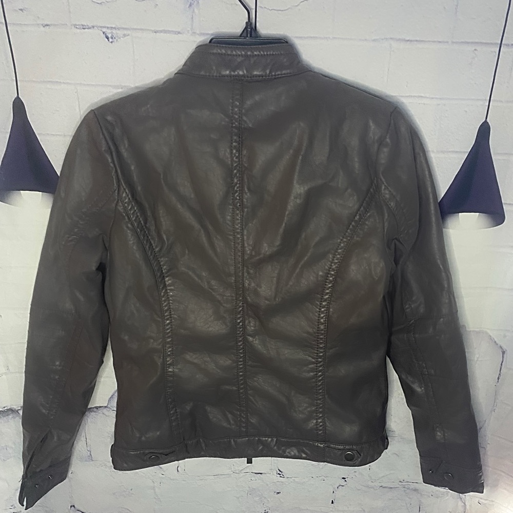 Grey Leather Jacket, Fluffy Inside - image 2